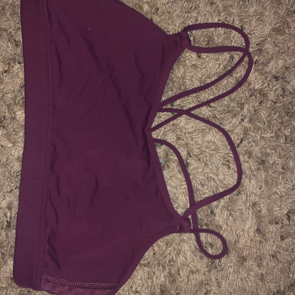 LULULEMON MAROON SPORTS BRA SIZE 2